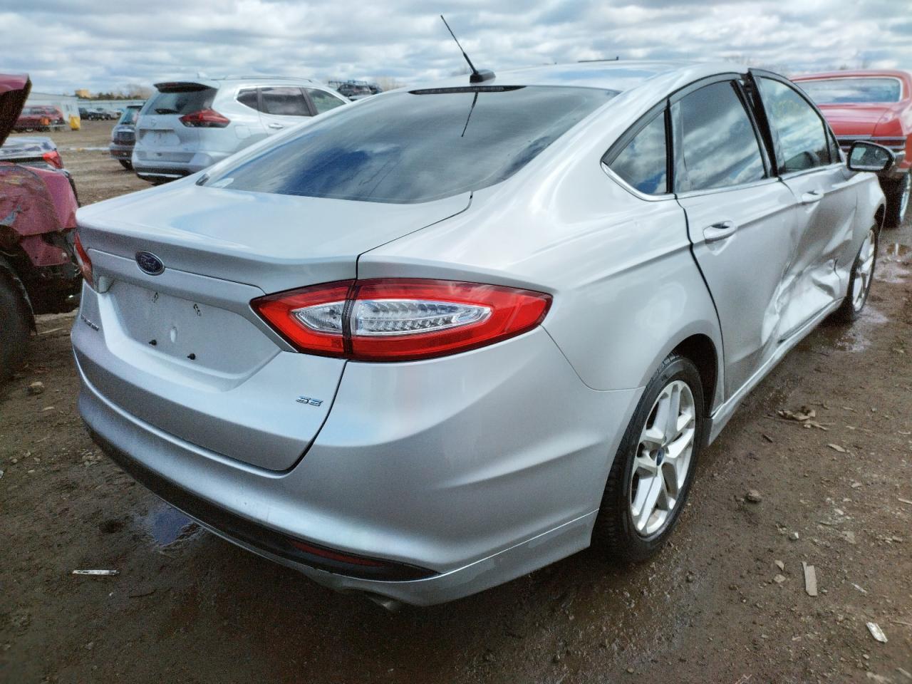 Photo 4 from auction – 2014 FORD FUSION with VIN 3FA6P0H78ER171275