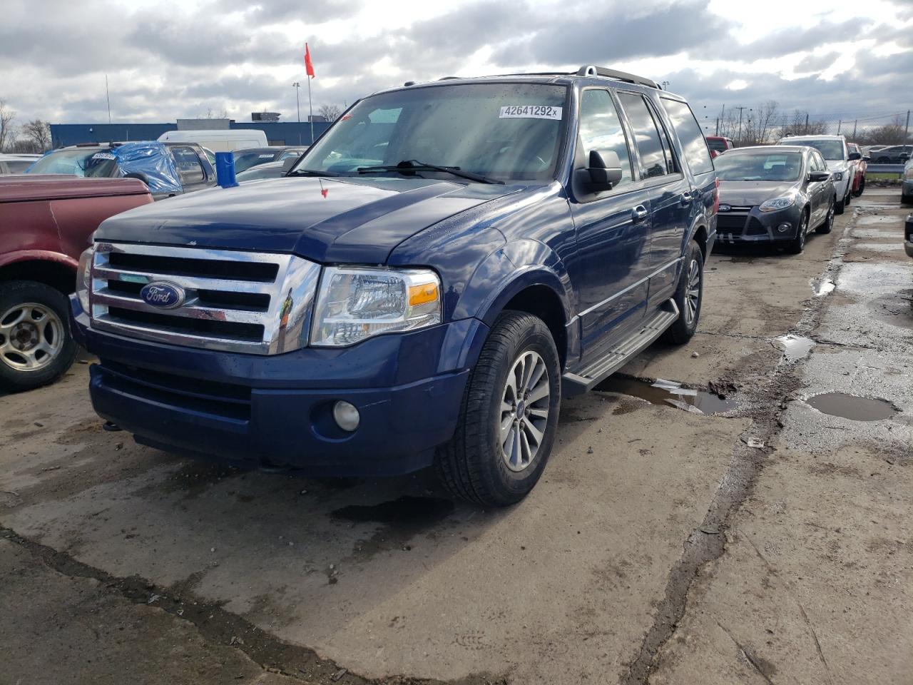 Photo 2 from auction – 2010 FORD EXPEDITION with VIN 1FMJU1G5XAEB67045