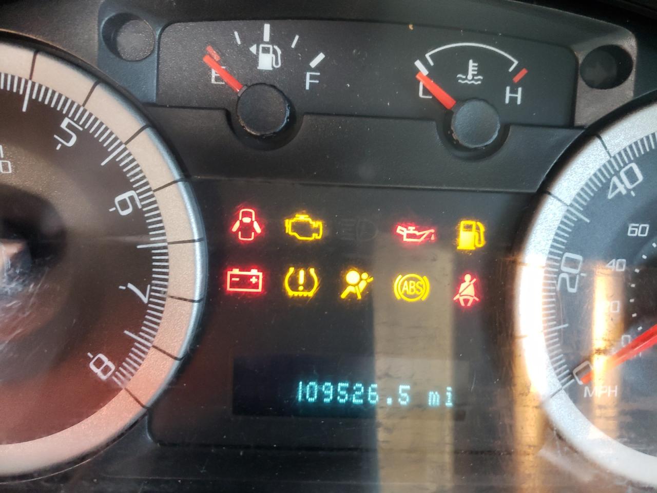 Photo 8 from auction – 2008 FORD ESCAPE LIM with VIN 1FMCU04138KB27213