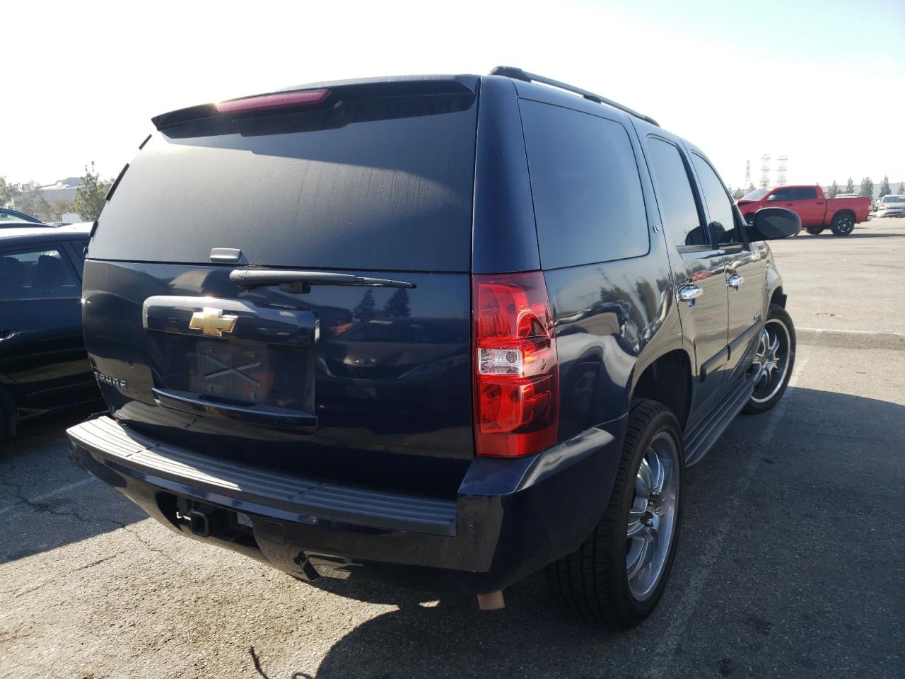 Photo 4 from auction – 2007 CHEVROLET TAHOE C150 with VIN 1GNFC13C17R265682