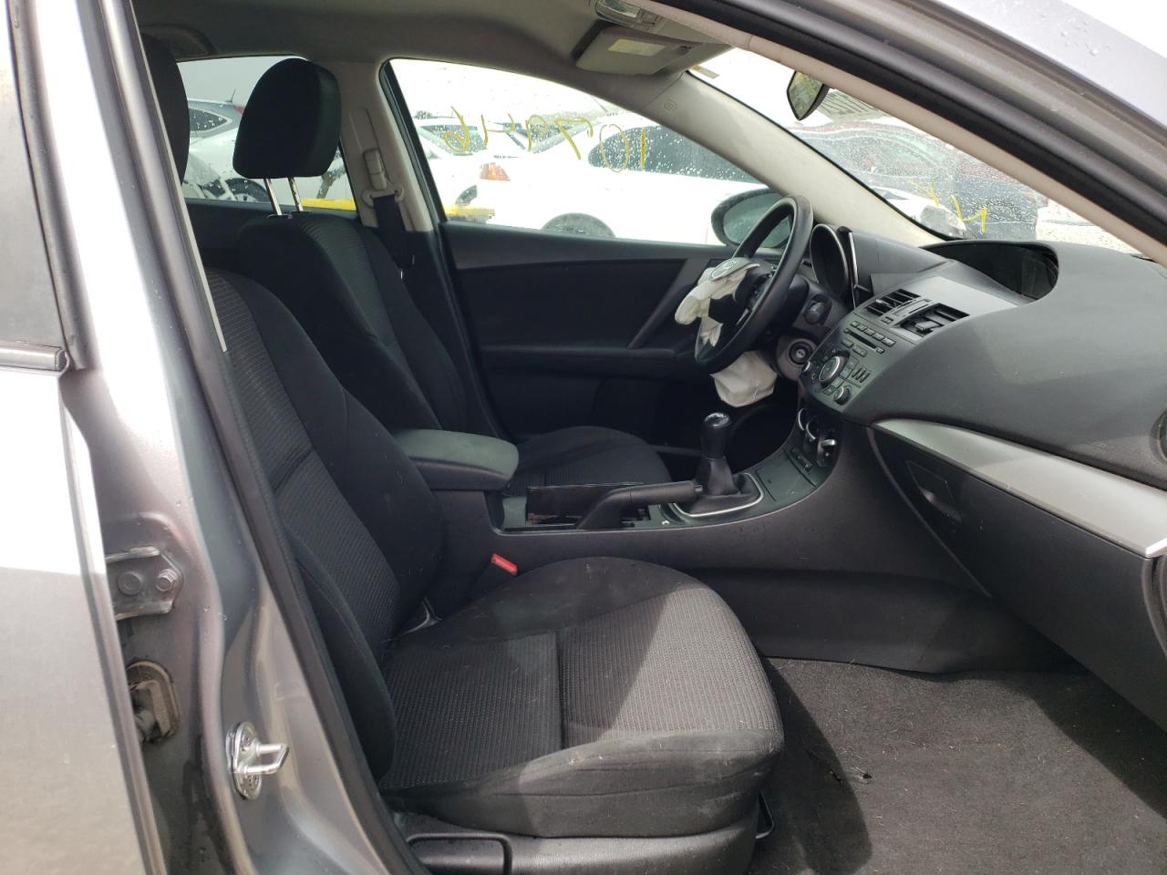 Photo 5 from auction – 2013 MAZDA 3 I with VIN JM1BL1U72D1847549