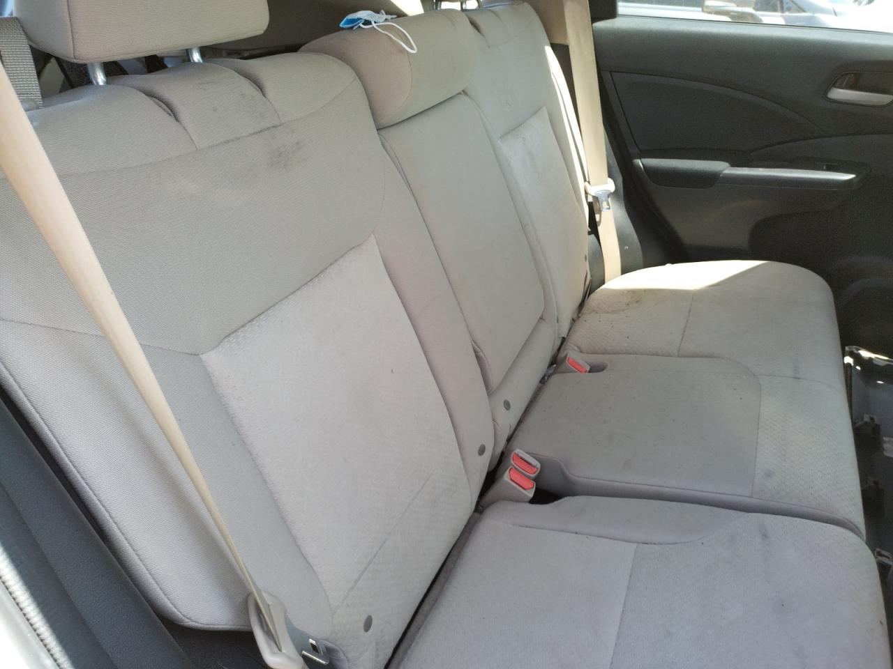 Photo 6 from auction – 2016 HONDA CR-V with VIN 5J6RM4H40GL116179