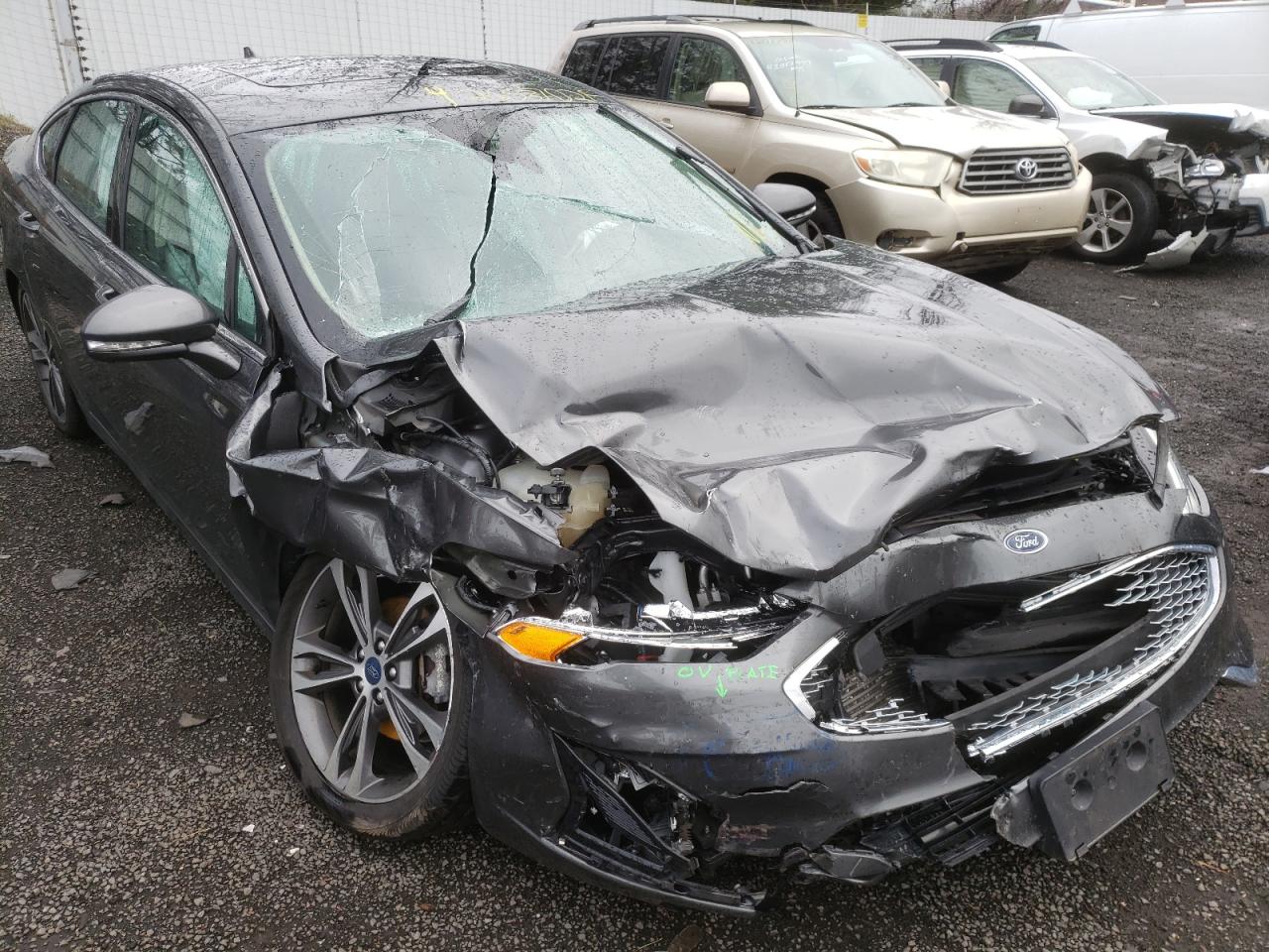 FORD FUSION TIT 2019 with VIN 3FA6P0D91KR240360 - Photo from auction