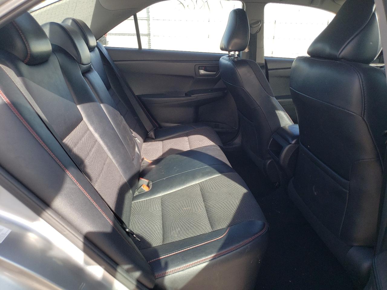 Photo 6 from auction – 2016 TOYOTA CAMRY LE with VIN 4T1BF1FK4GU137477