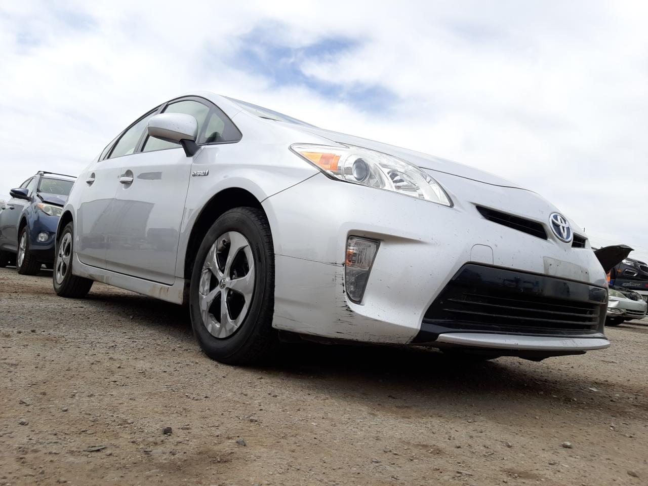 Photo 9 from auction – 2013 TOYOTA PRIUS with VIN JTDKN3DU7D5573432