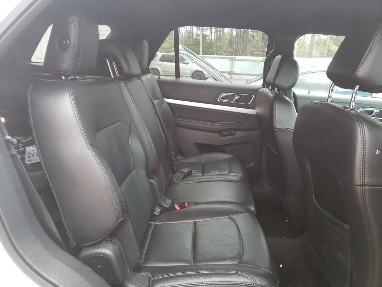 Photo 6 from auction – 2017 FORD EXPLORER X with VIN 1FM5K7DH5HGC98794