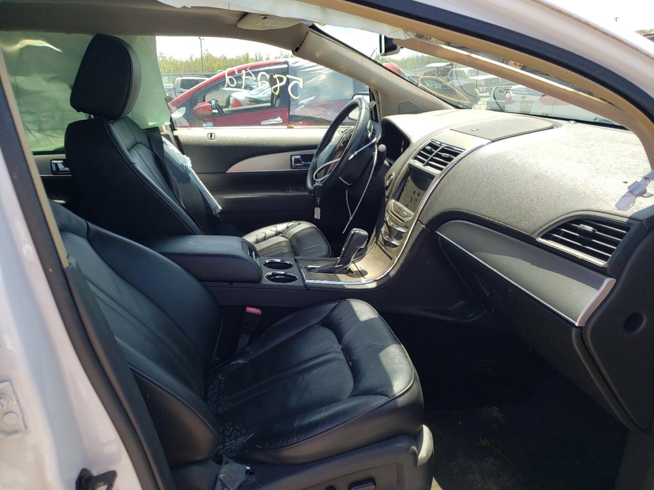 صورة رقم 5 من المزاد - 2014 LINCOLN MKX مع VIN 2LMDJ6JK8EBL05849