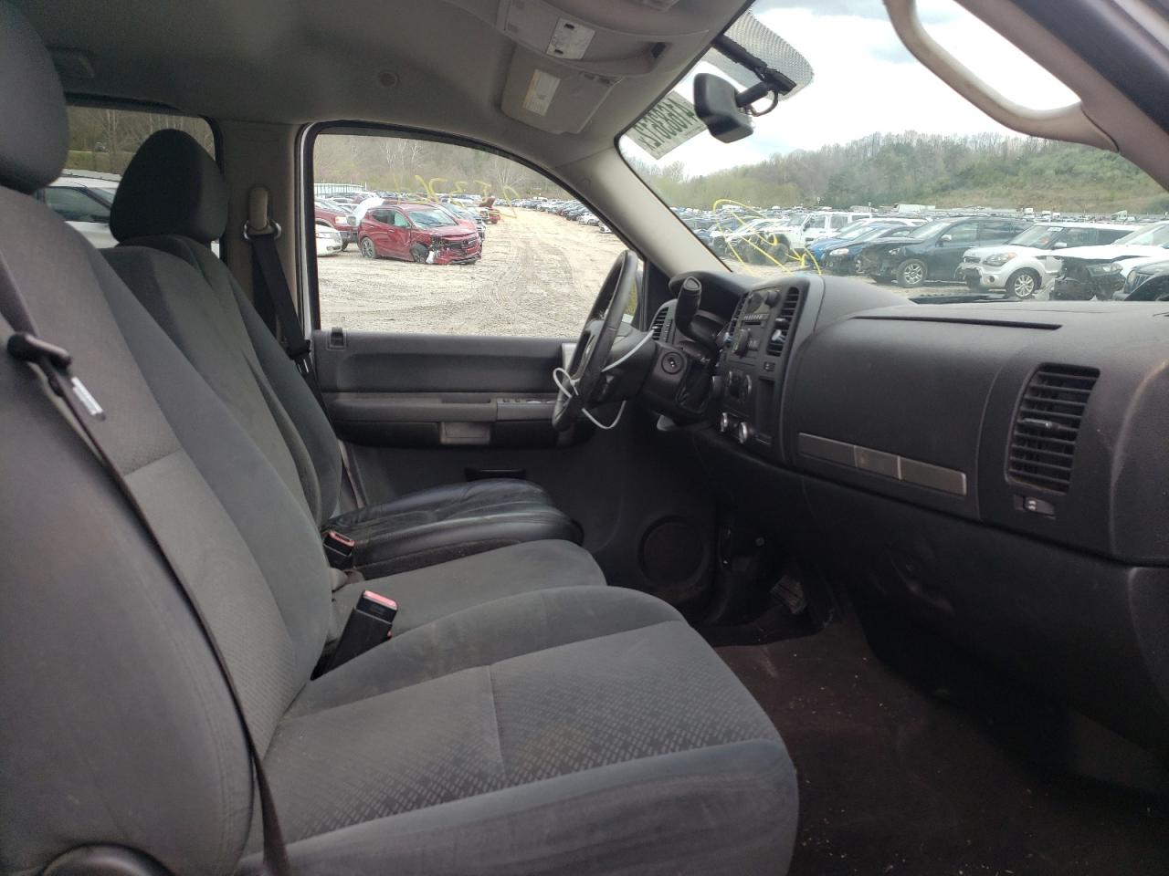 Photo 5 from auction – 2008 CHEVROLET SILVERADO with VIN 3GCEK13338G214757