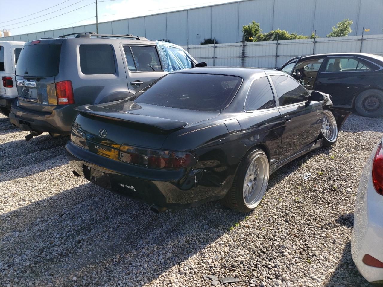 Photo 4 from auction – 1996 LEXUS SC 300 with VIN JT8CD32Z6T0036583
