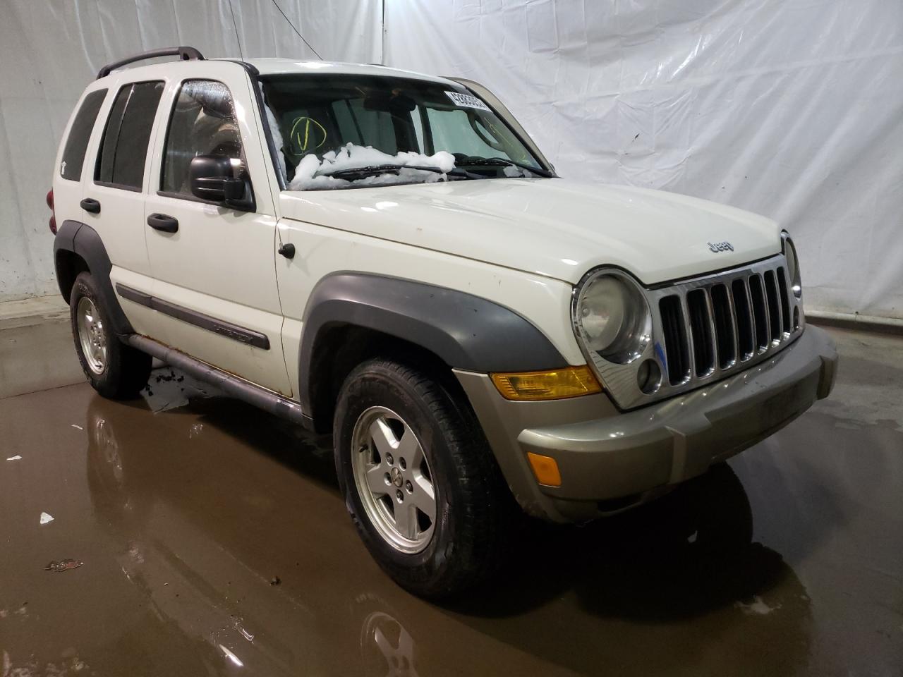 JEEP LIBERTY SP 2007 with VIN 1J4GL48K07W721312 - Photo from auction