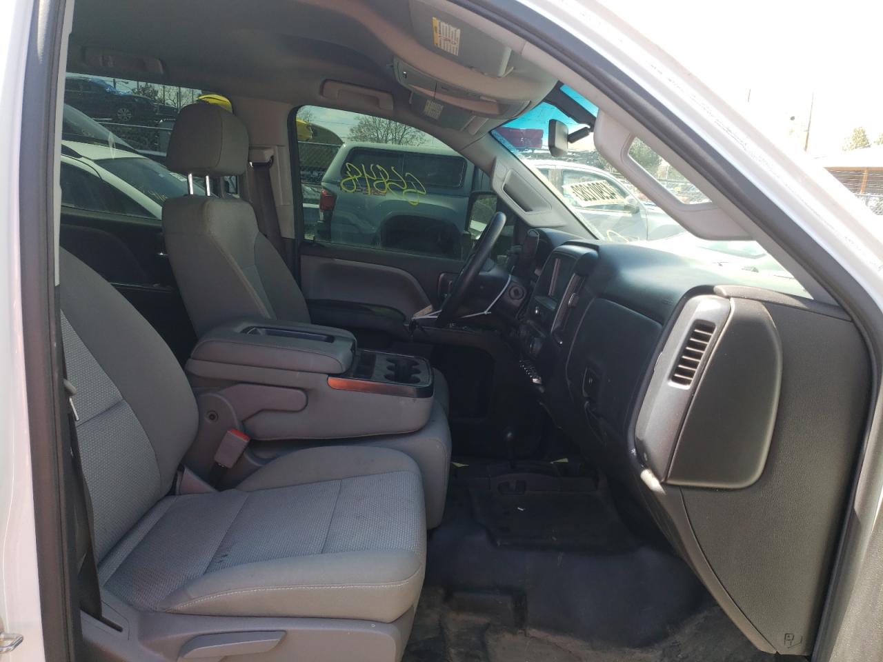 Photo 5 from auction – 2019 CHEVROLET 3500 with VIN 1GC4KVCYXKF207697