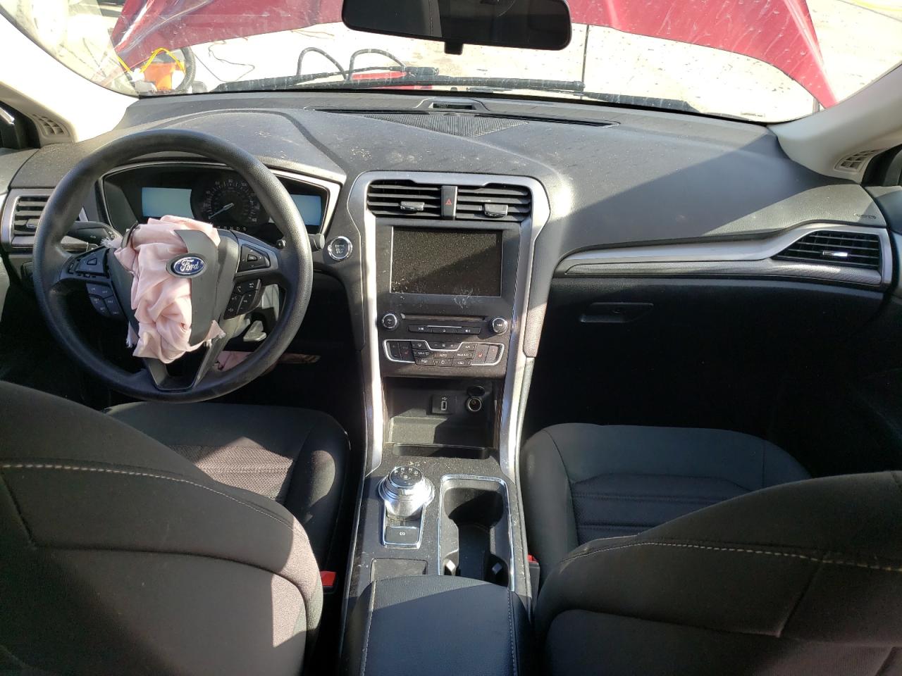 Photo 9 from auction – 2018 FORD FUSION SE with VIN 3FA6P0HD2JR184880