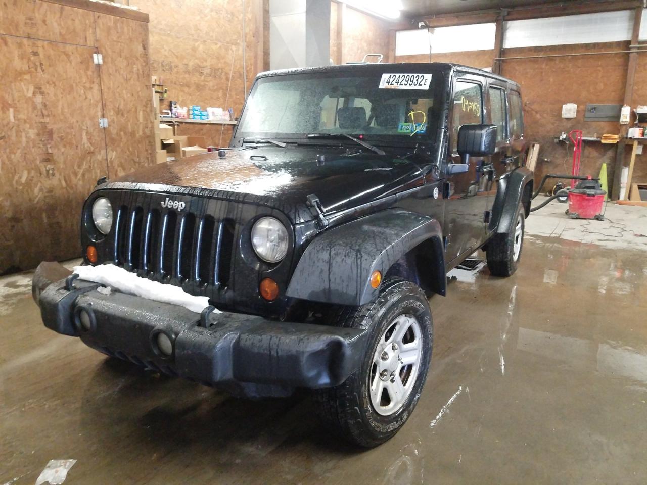 Photo 2 from auction – 2010 JEEP WRANGLER U with VIN 1J4BA3H1XAL124145
