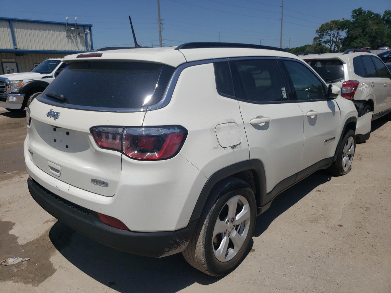 Photo 4 from auction – 2018 JEEP COMPASS LA with VIN 3C4NJDBB5JT423508