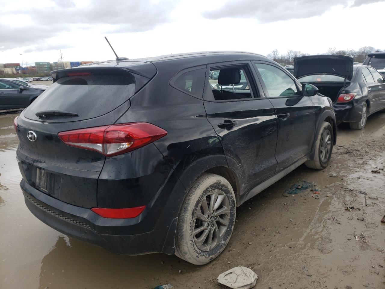 Photo 4 from auction – 2017 HYUNDAI TUCSON LIM with VIN KM8J33A44HU503190