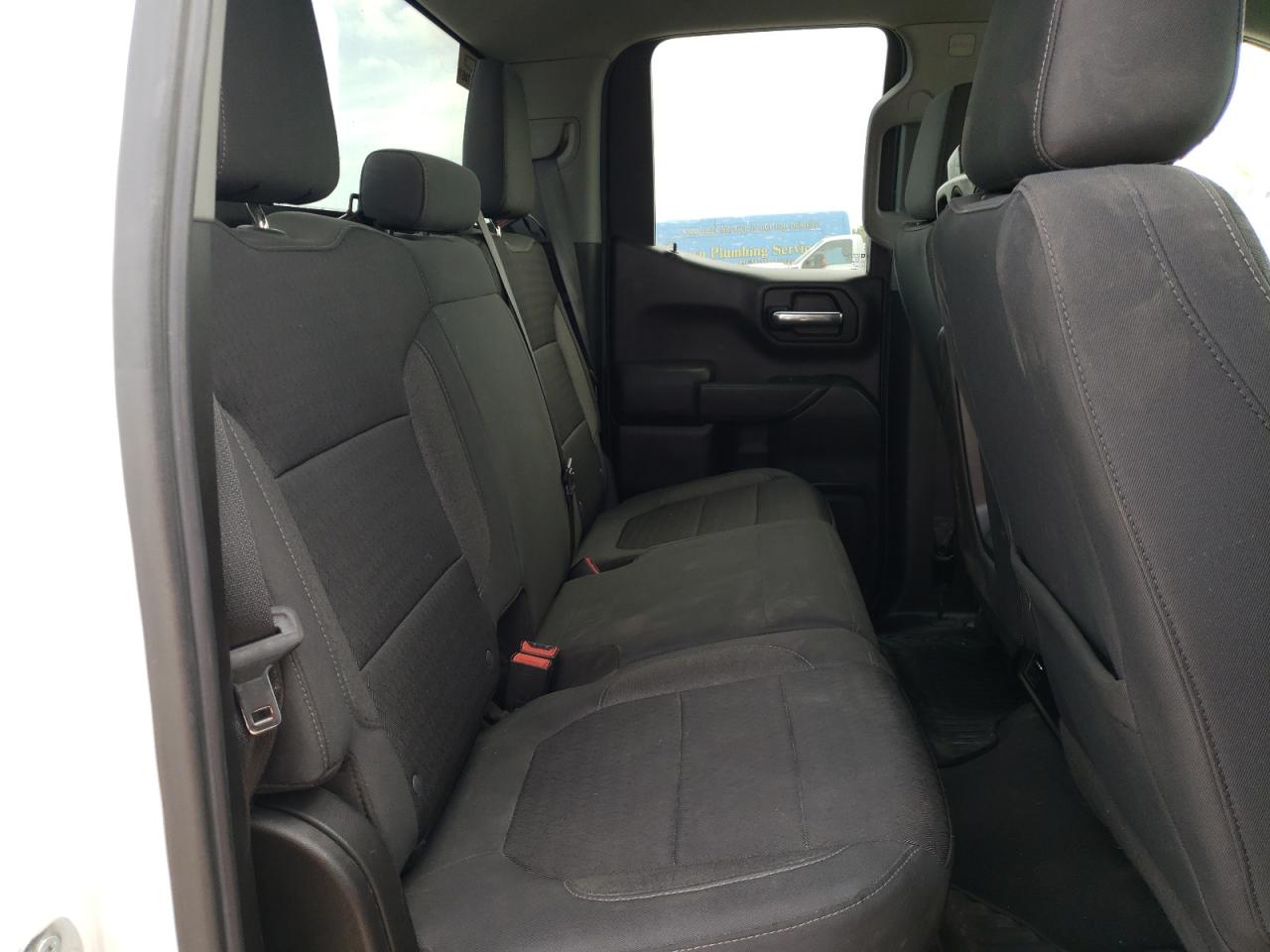 Photo 6 from auction – 2020 CHEVROLET SILVERADO with VIN 1GCRWCED2LZ110776