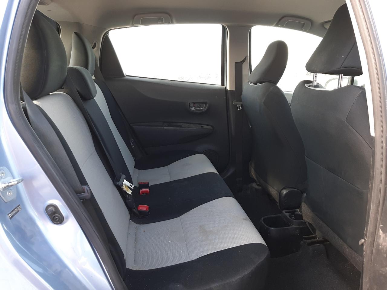 Photo 6 from auction – 2012 TOYOTA YARIS with VIN JTDKTUD33CD537230
