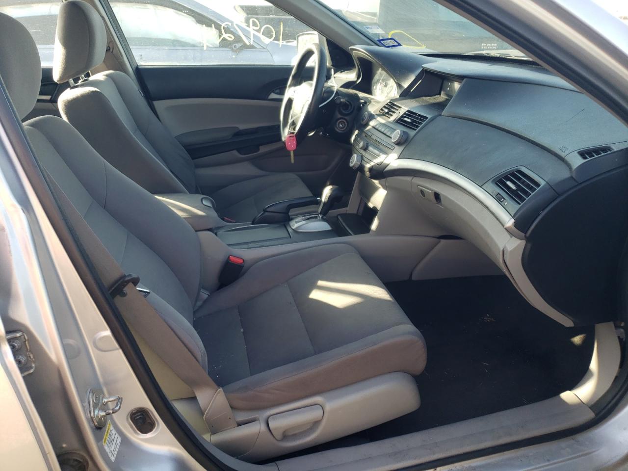 Photo 5 from auction – 2012 HONDA ACCORD LX with VIN 1HGCP2F37CA206194