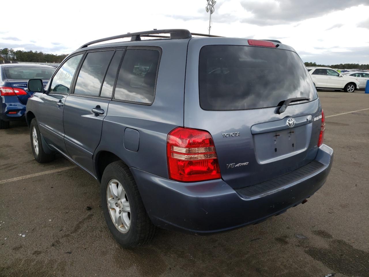 Photo 3 from auction – 2001 TOYOTA HIGHLANDER with VIN JTEHF21A710022840