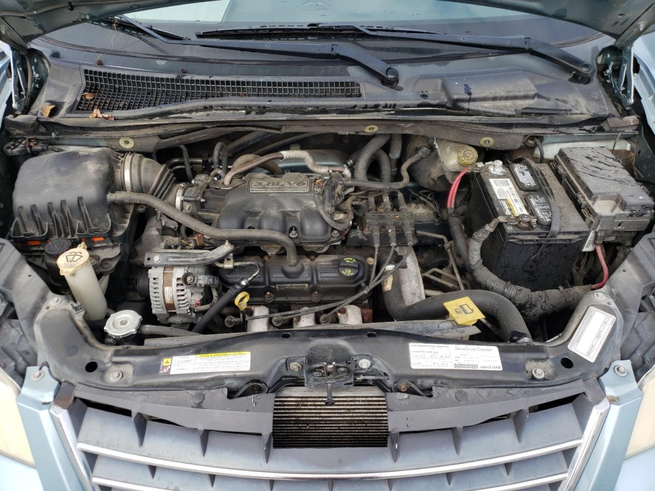 Photo 7 from auction – 2008 CHRYSLER TOWN & COU with VIN 2A8HR54P38R833833