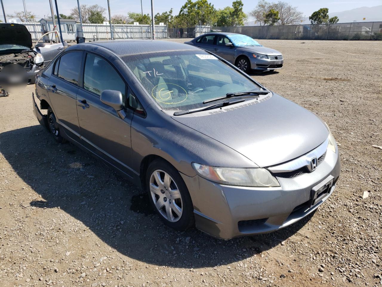 Photo 1 from auction – 2010 HONDA CIVIC LX with VIN 19XFA1F51AE006303