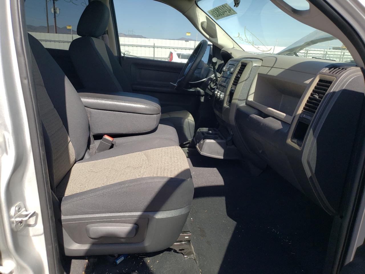 Photo 5 from auction – 2010 DODGE RAM 1500 with VIN 1D7RV1GT5AS240848