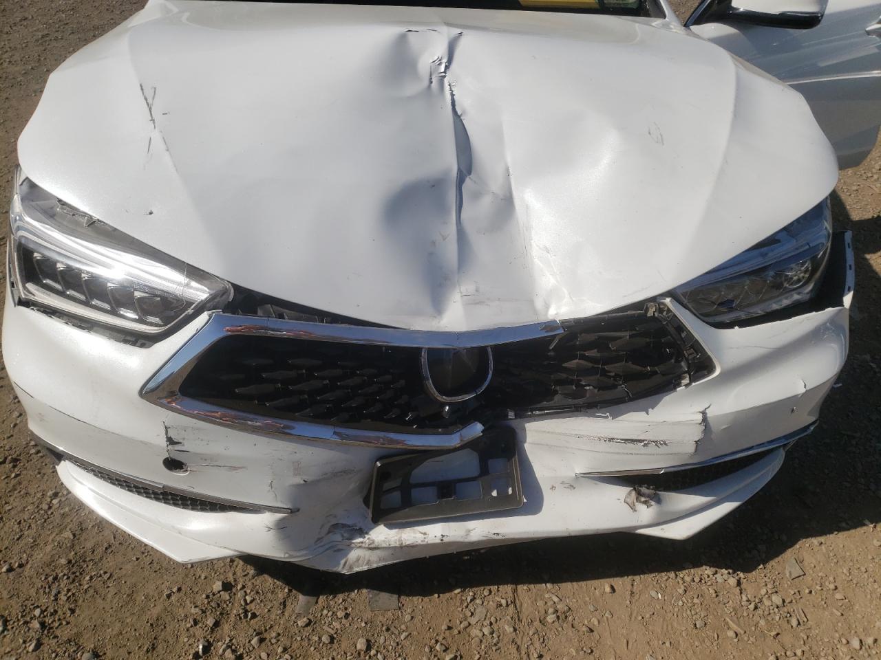 Photo 7 from auction – 2019 ACURA TLX TECHNO with VIN 19UUB1F55KA000109