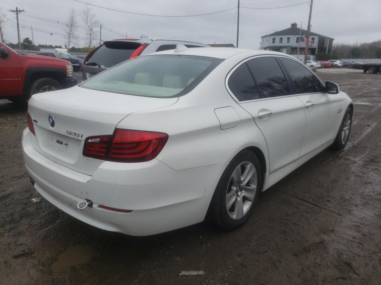 Photo 4 from auction – 2013 BMW 528 XI with VIN WBAXH5C58DDW12258