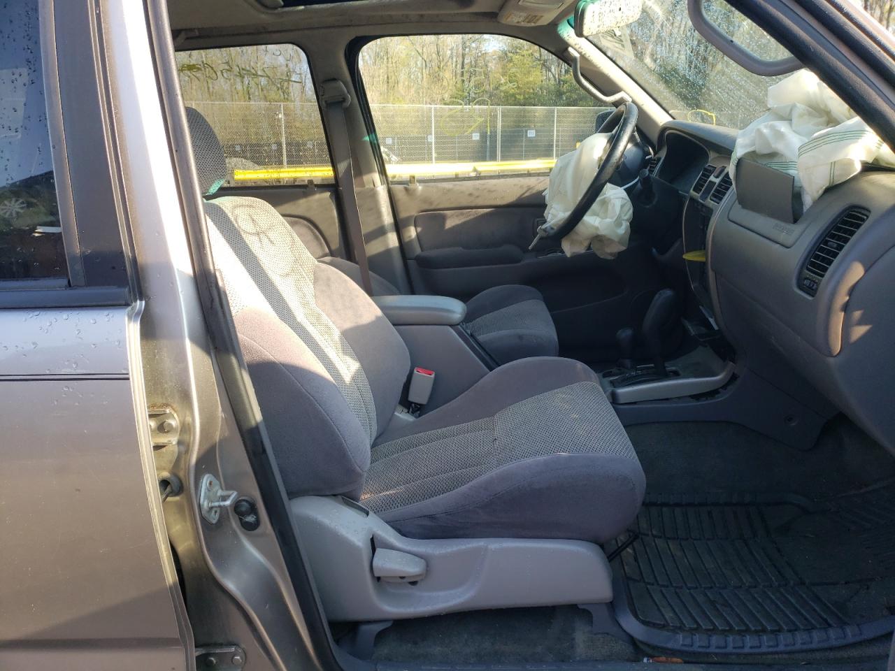 Photo 5 from auction – 2002 TOYOTA 4RUNNER SR with VIN JT3HN86R020391019