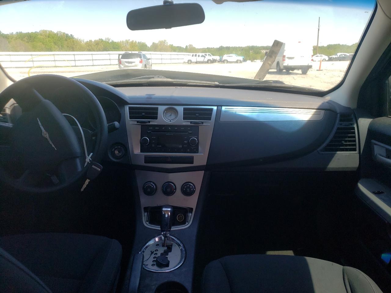 Photo 9 from auction – 2010 CHRYSLER SEBRING TO with VIN 1C3CC4FB5AN224040