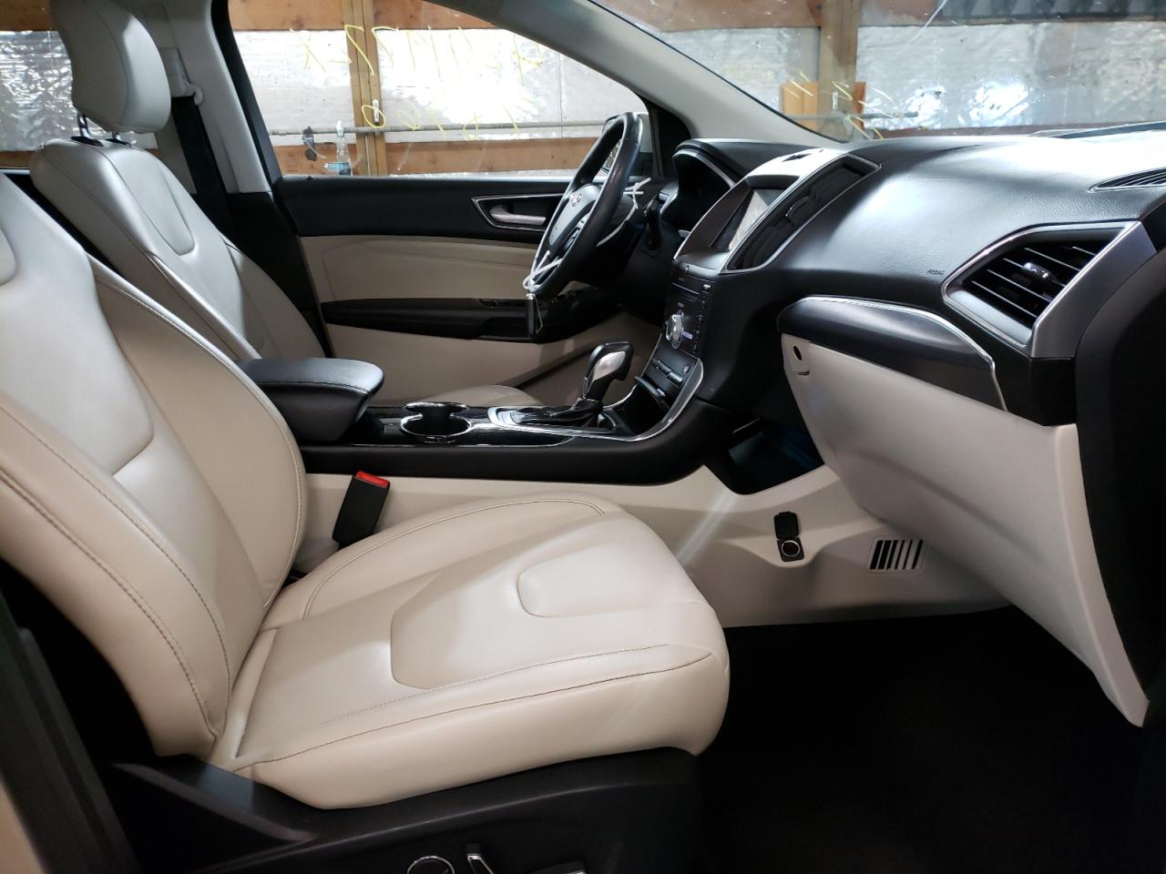 Photo 5 from auction – 2017 FORD EDGE TITAN with VIN 2FMPK4K80HBC25348
