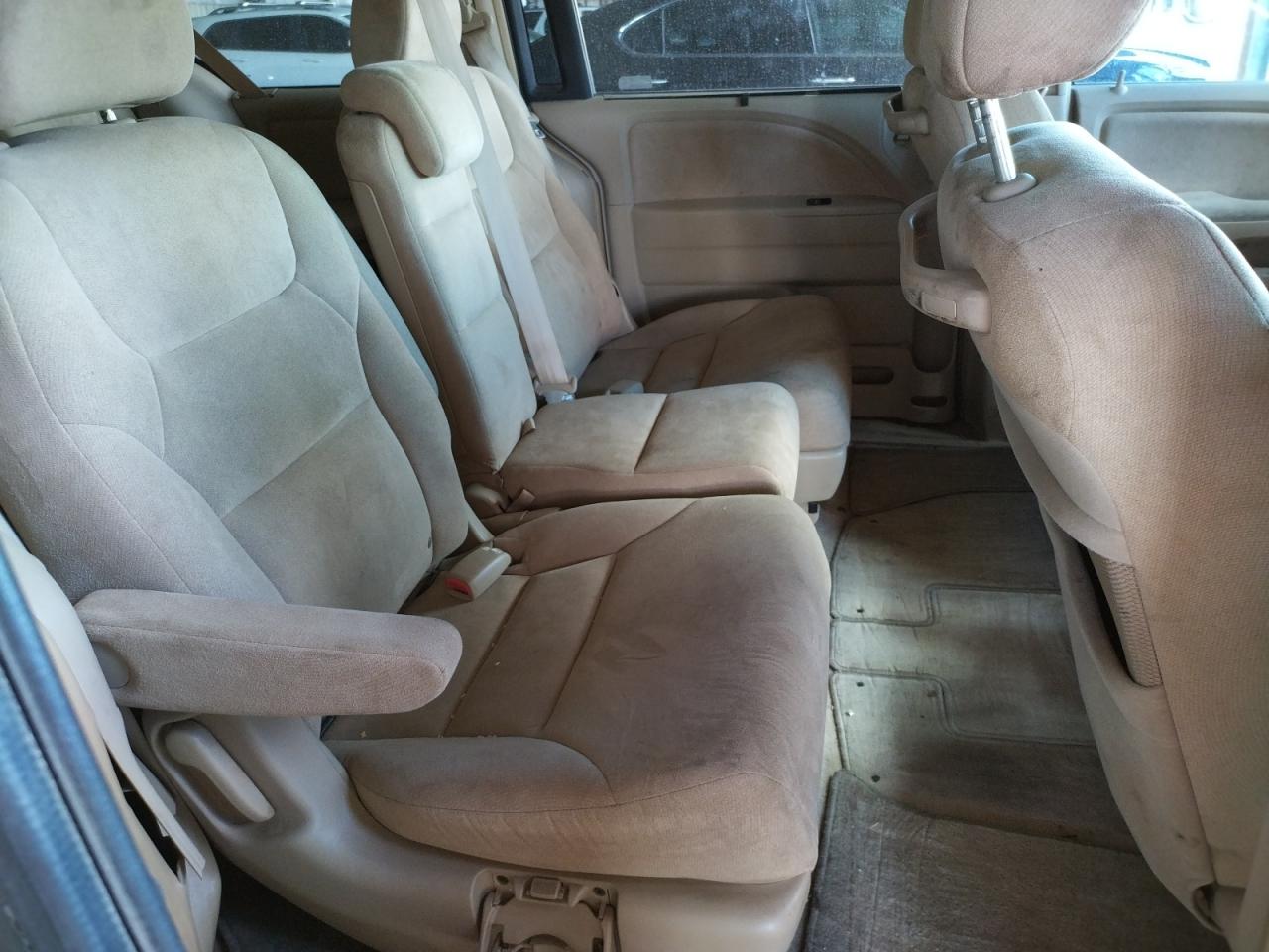 Photo 6 from auction – 2005 HONDA ODYSSEY EX with VIN 5FNRL38465B403187