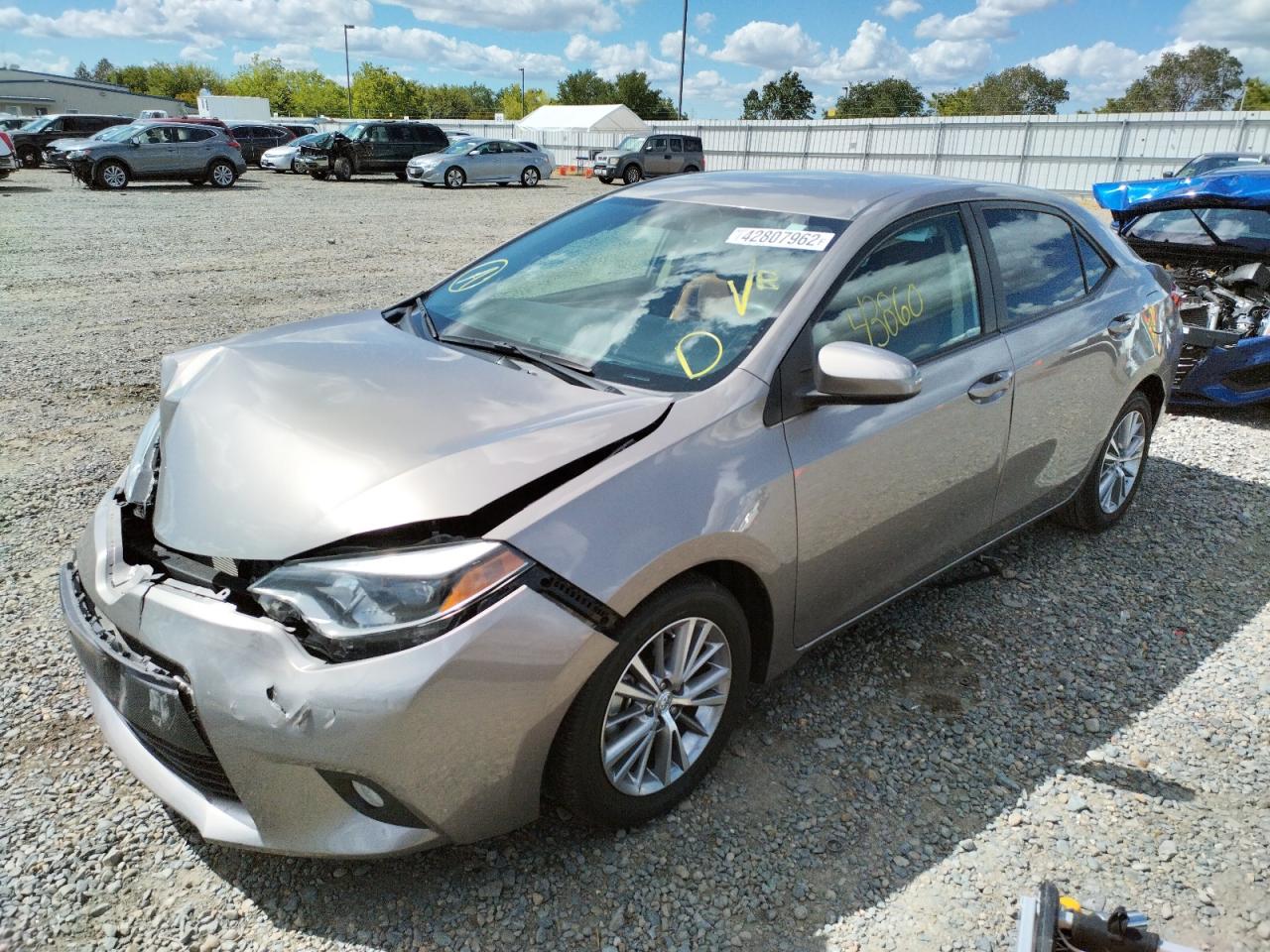 Photo 2 from auction – 2014 TOYOTA COROLLA L with VIN 5YFBURHEXEP085749