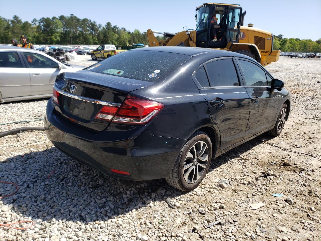 Photo 4 from auction – 2015 HONDA CIVIC EX with VIN 19XFB2F83FE117438