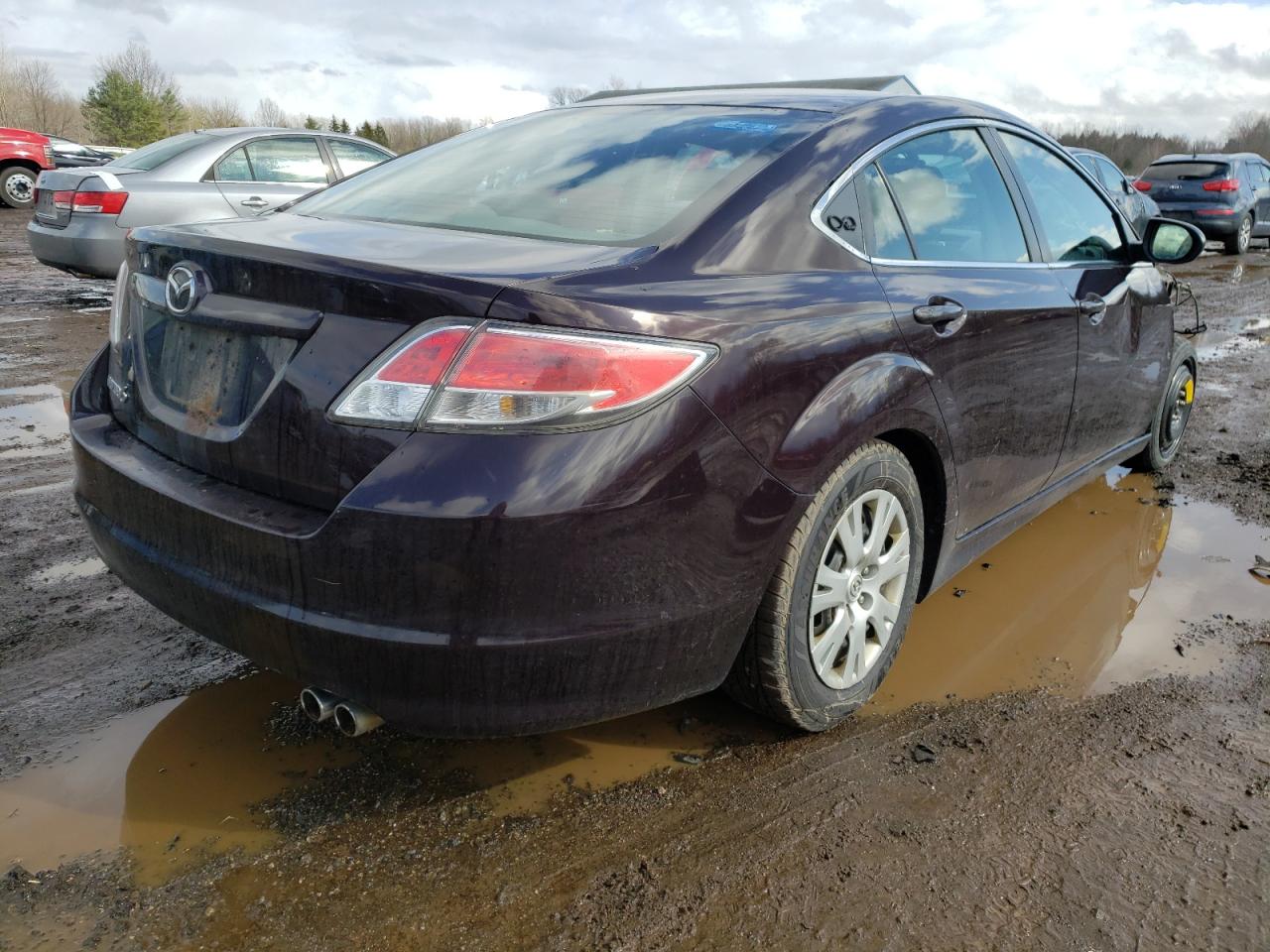 Photo 4 from auction – 2010 MAZDA 6 I with VIN 1YVHZ8BH5A5M43642