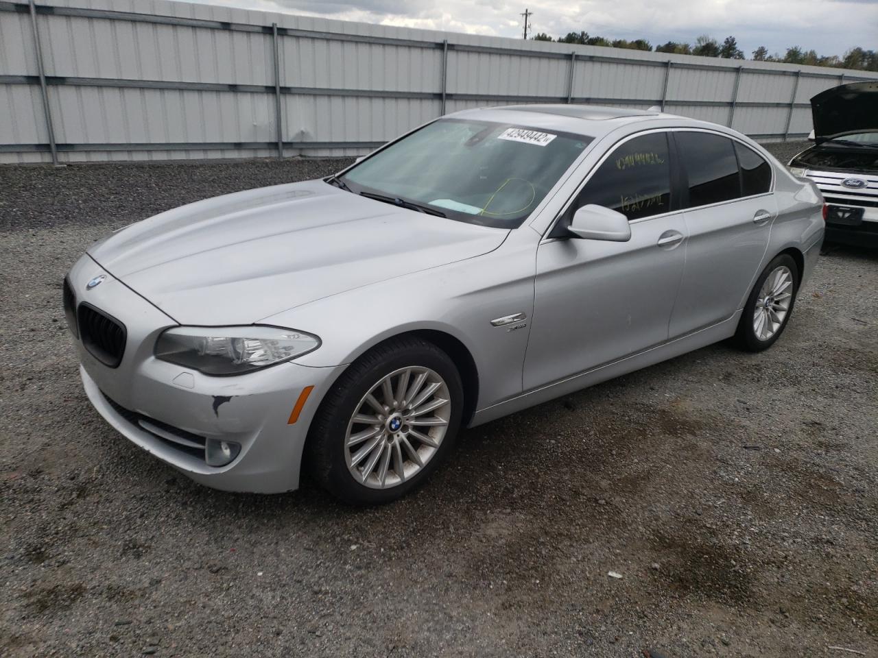 Photo 2 from auction – 2011 BMW 535 XI with VIN WBAFU7C59BC871542