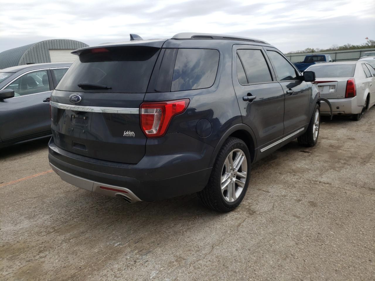 Photo 4 from auction – 2017 FORD EXPLORER X with VIN 1FM5K7D80HGB52027
