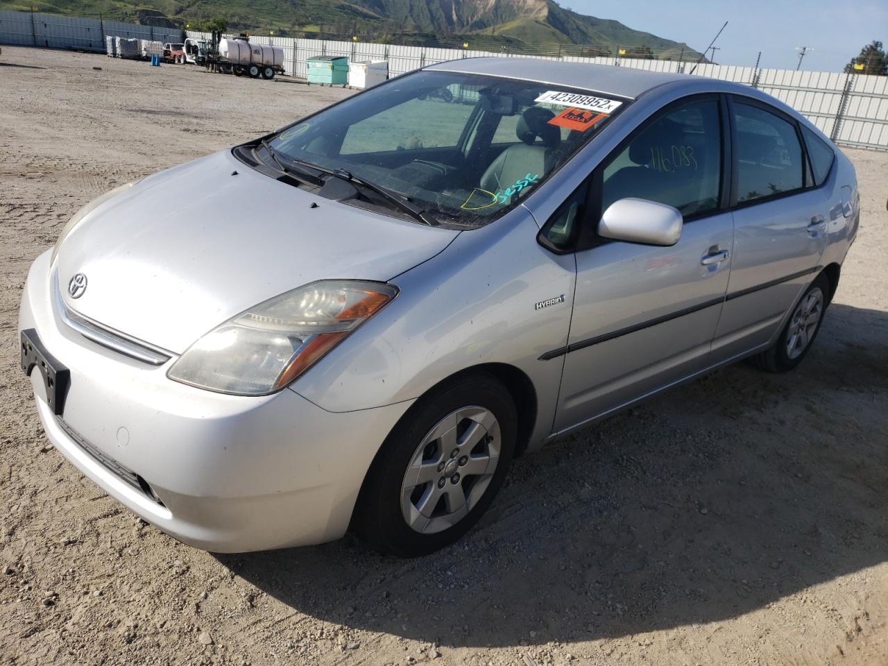Photo 2 from auction – 2006 TOYOTA PRIUS with VIN JTDKB20U067527473