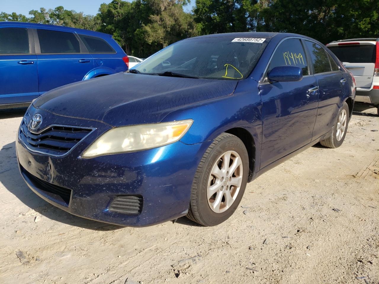 Photo 2 from auction – 2011 TOYOTA CAMRY BASE with VIN 4T1BF3EK0BU681609