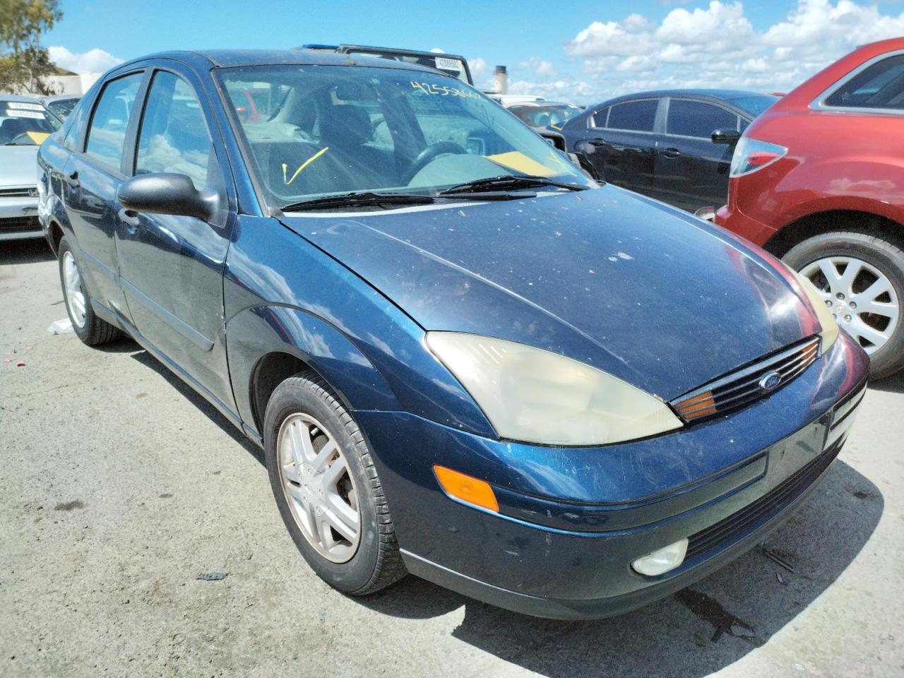 FORD FOCUS 2004 with VIN 1FAFP33P84W154545 - Photo from auction