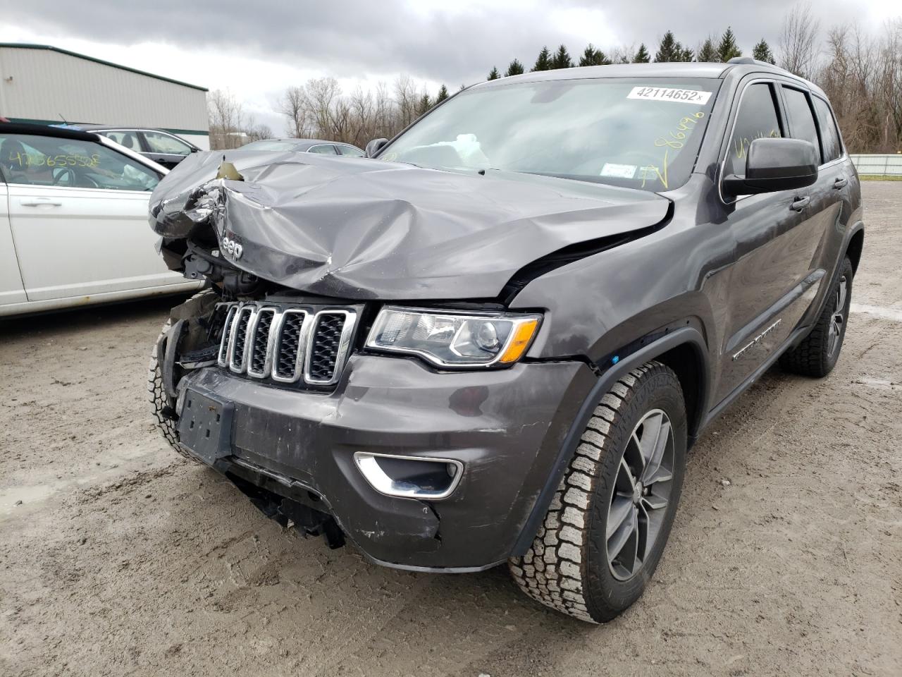 Photo 2 from auction – 2018 JEEP GRAND CHER with VIN 1C4RJFAG3JC404333