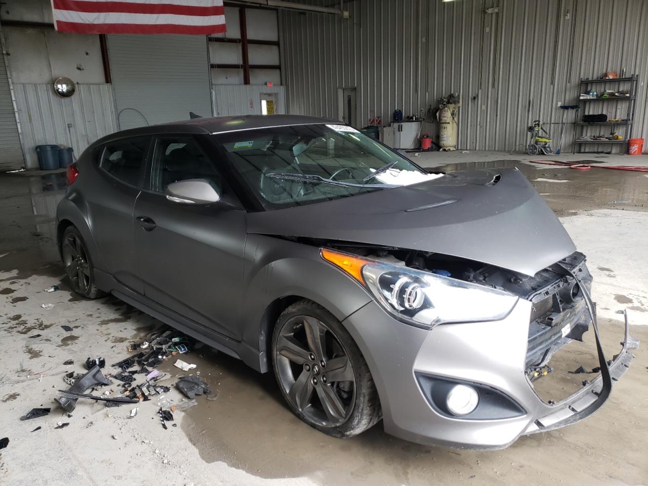 HYUNDAI VELOSTER T 2014 with VIN KMHTC6AE0EU207047 - Photo from auction