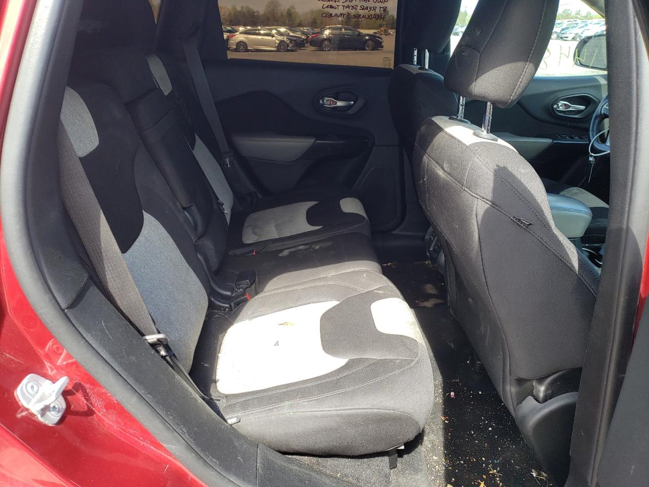 Photo 6 from auction – 2014 JEEP CHEROKEE L with VIN 1C4PJMCB3EW124395