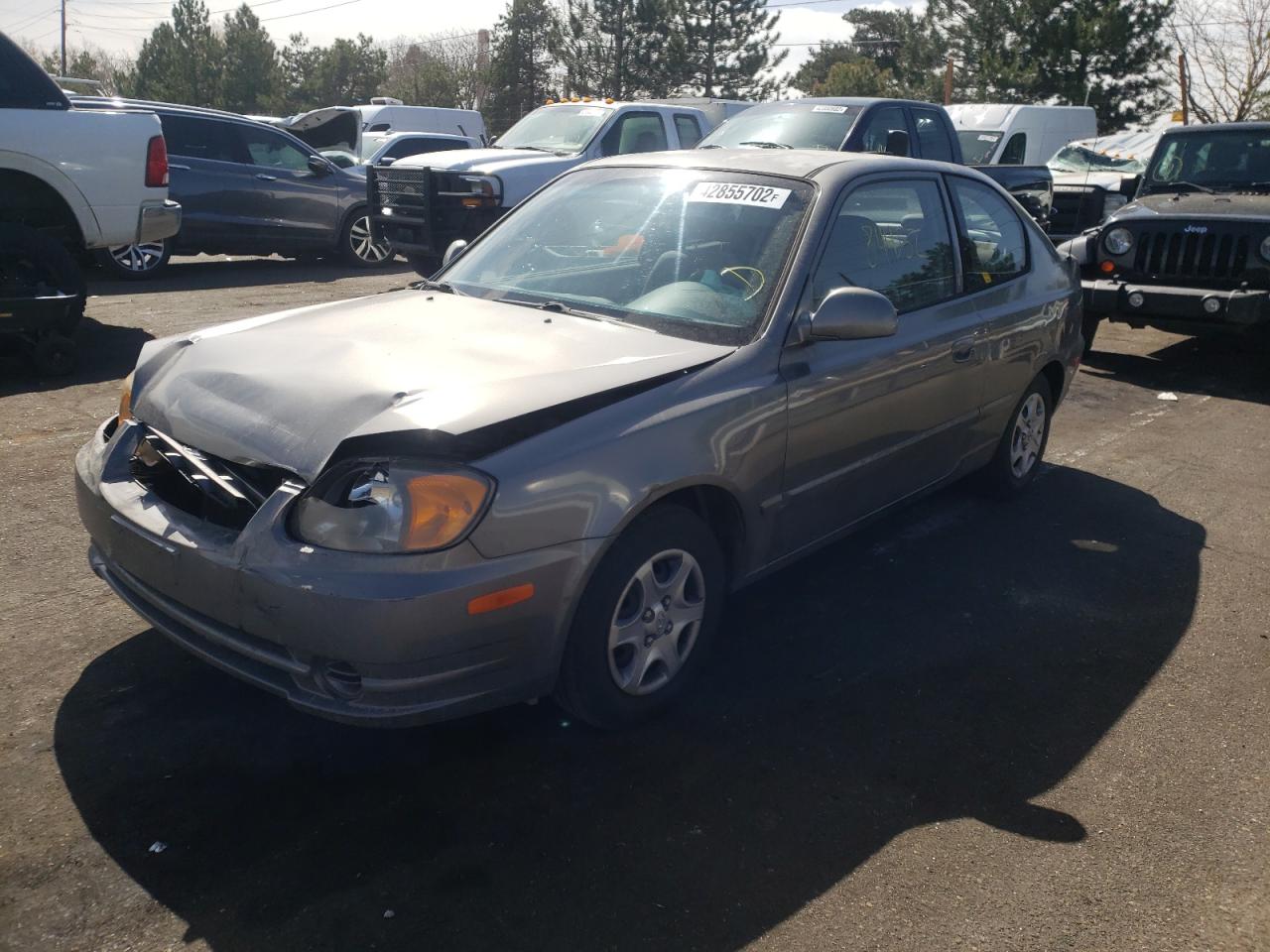 Photo 2 from auction – 2004 HYUNDAI ACCENT GL with VIN KMHCG35C54U319496
