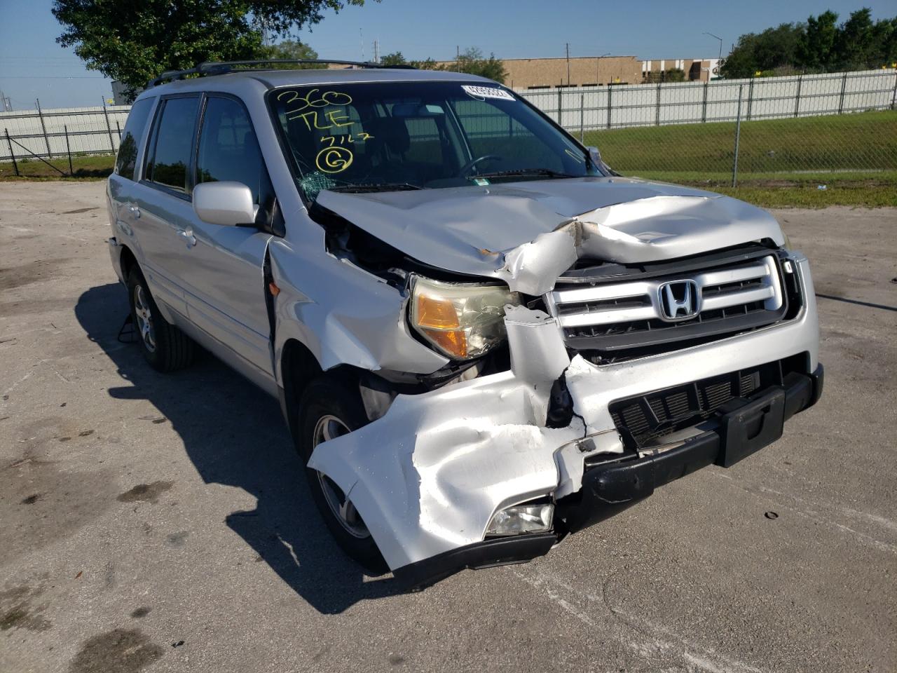 HONDA PILOT EX 2006 с VIN 5FNYF18446B012645 - Фото с аукциона