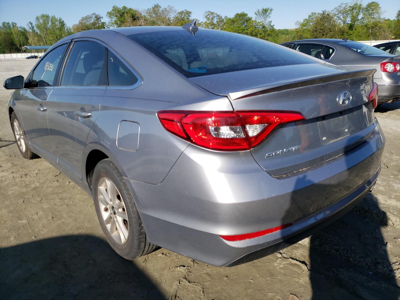 Photo 3 from auction – 2015 HYUNDAI SONATA SE with VIN 5NPE24AF1FH232953