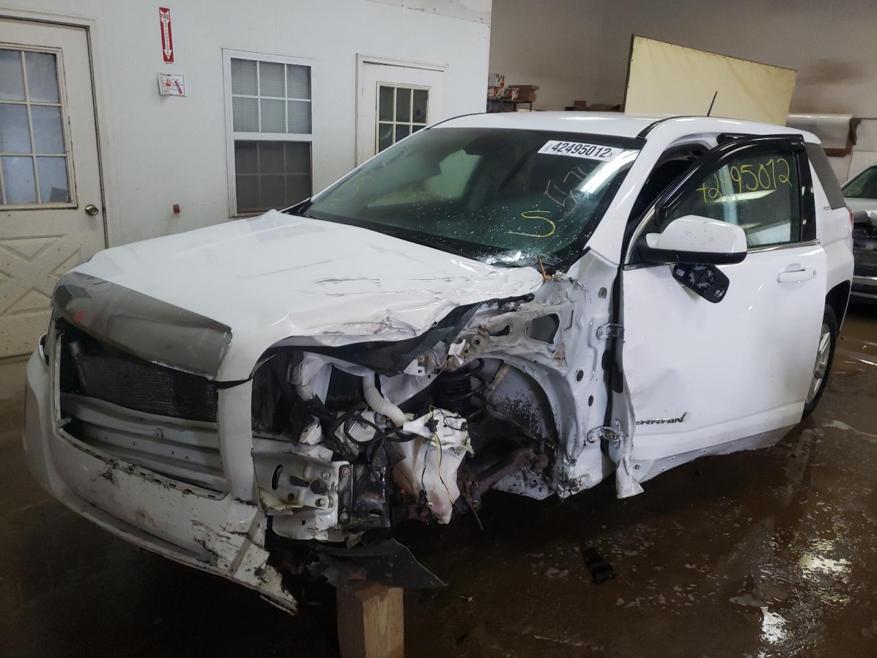 Photo 2 from auction – 2014 GMC TERRAIN SL with VIN 2GKALMEK7E6315670