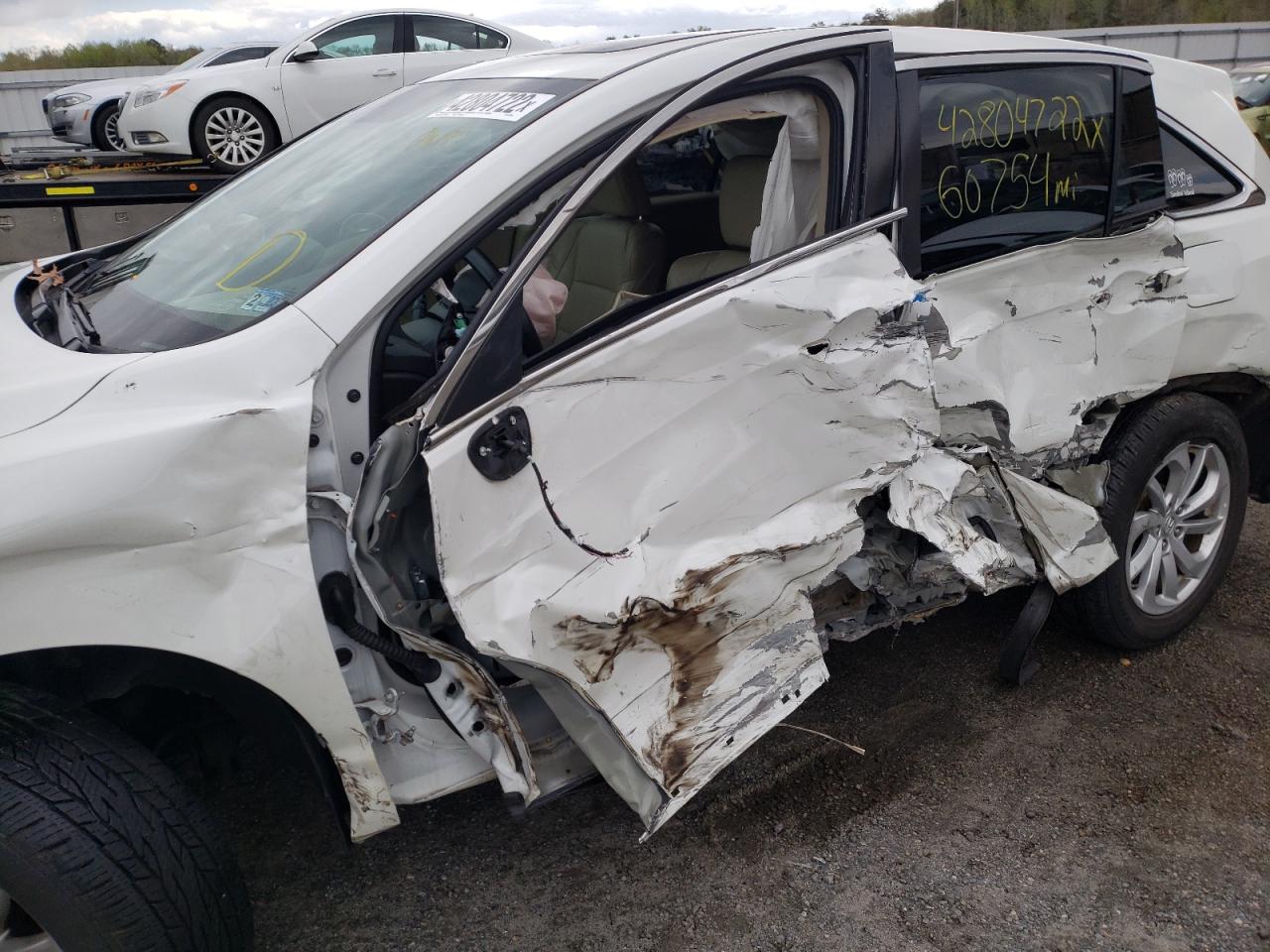 Photo 9 from auction – 2016 ACURA RDX TECHNO with VIN 5J8TB4H51GL012764