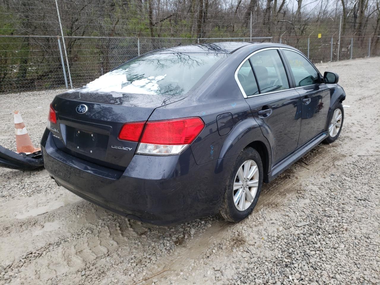 Photo 4 from auction – 2011 SUBARU LEGACY 2.5 with VIN 4S3BMCC61B3242831