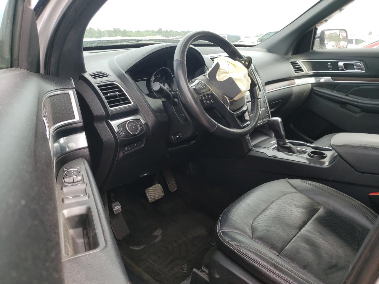 Photo 9 from auction – 2017 FORD EXPLORER L with VIN 1FM5K7F83HGC69467